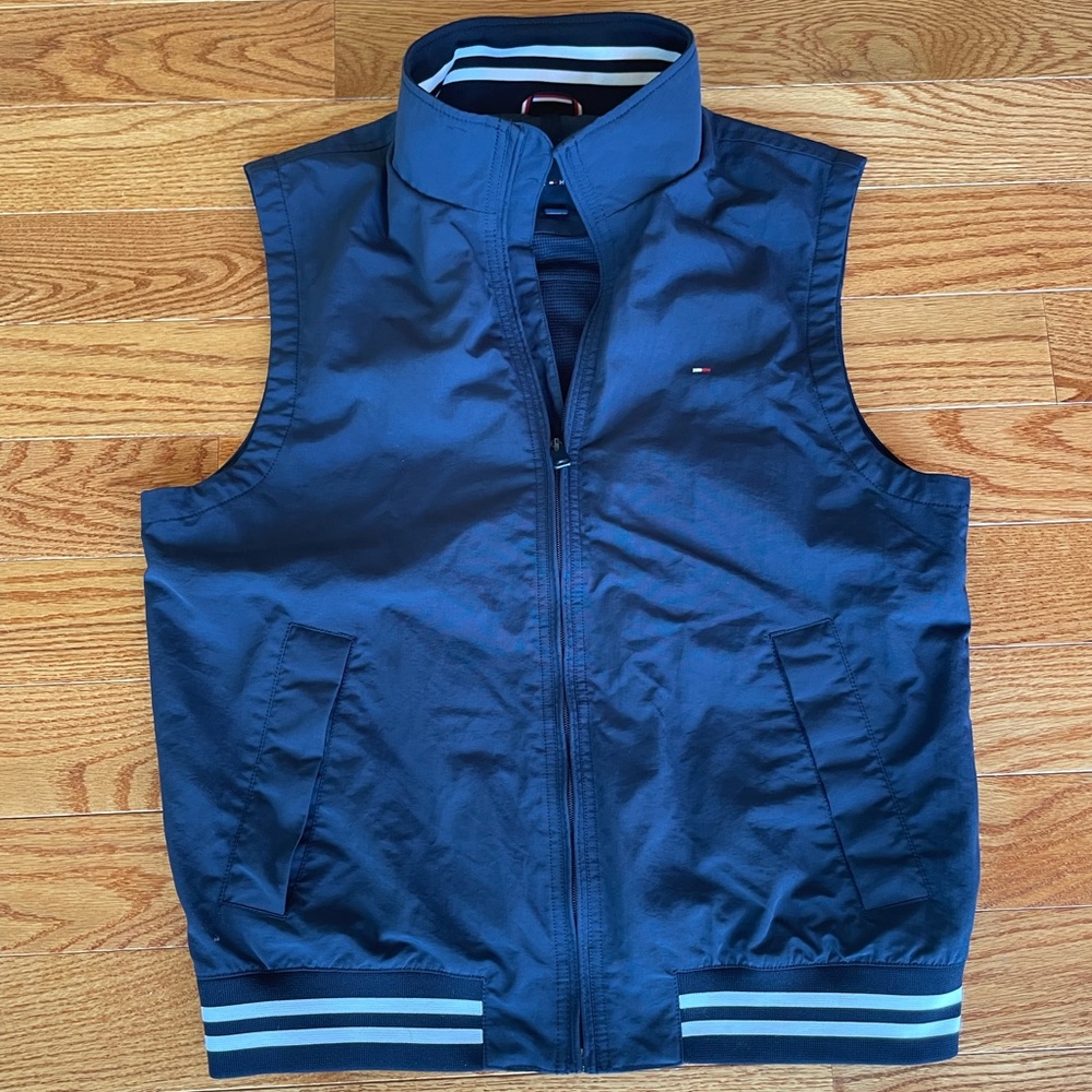 Tommy Hilfiger Vest Size Medium